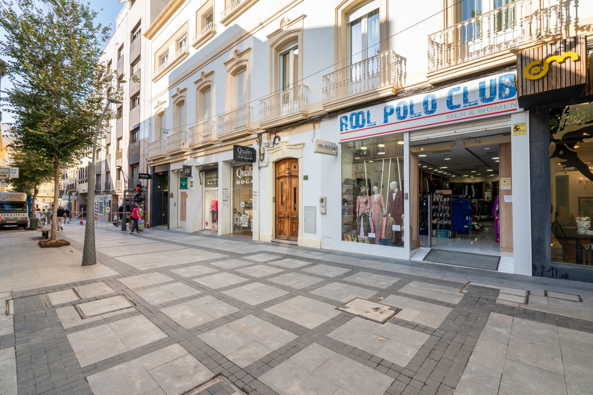 Locales-Venta-Almería-993353