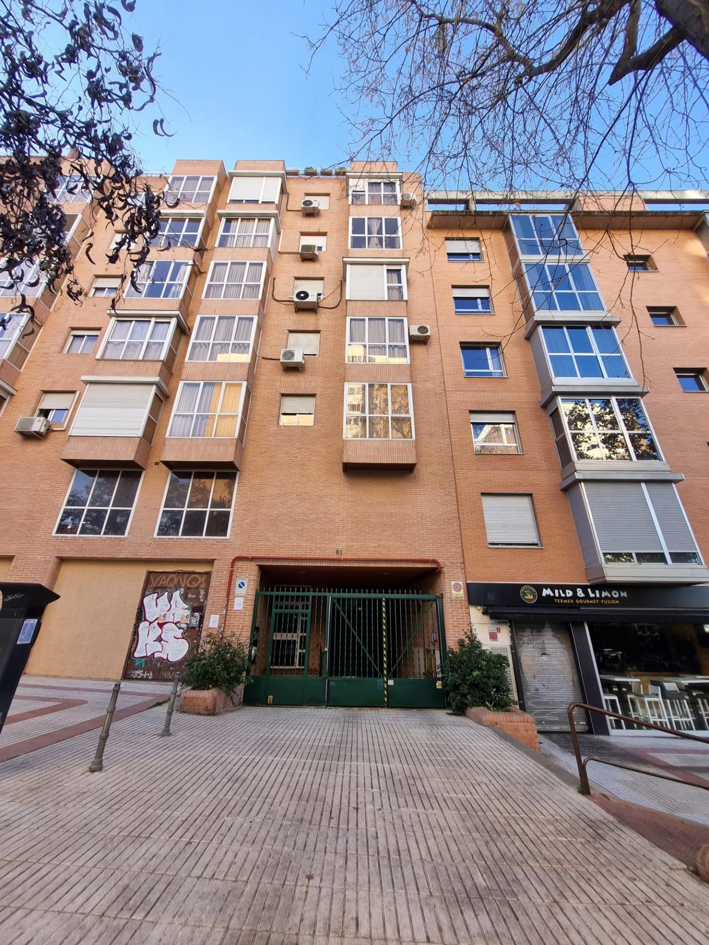 Garajes-Venta-Madrid-1021101-Foto-2