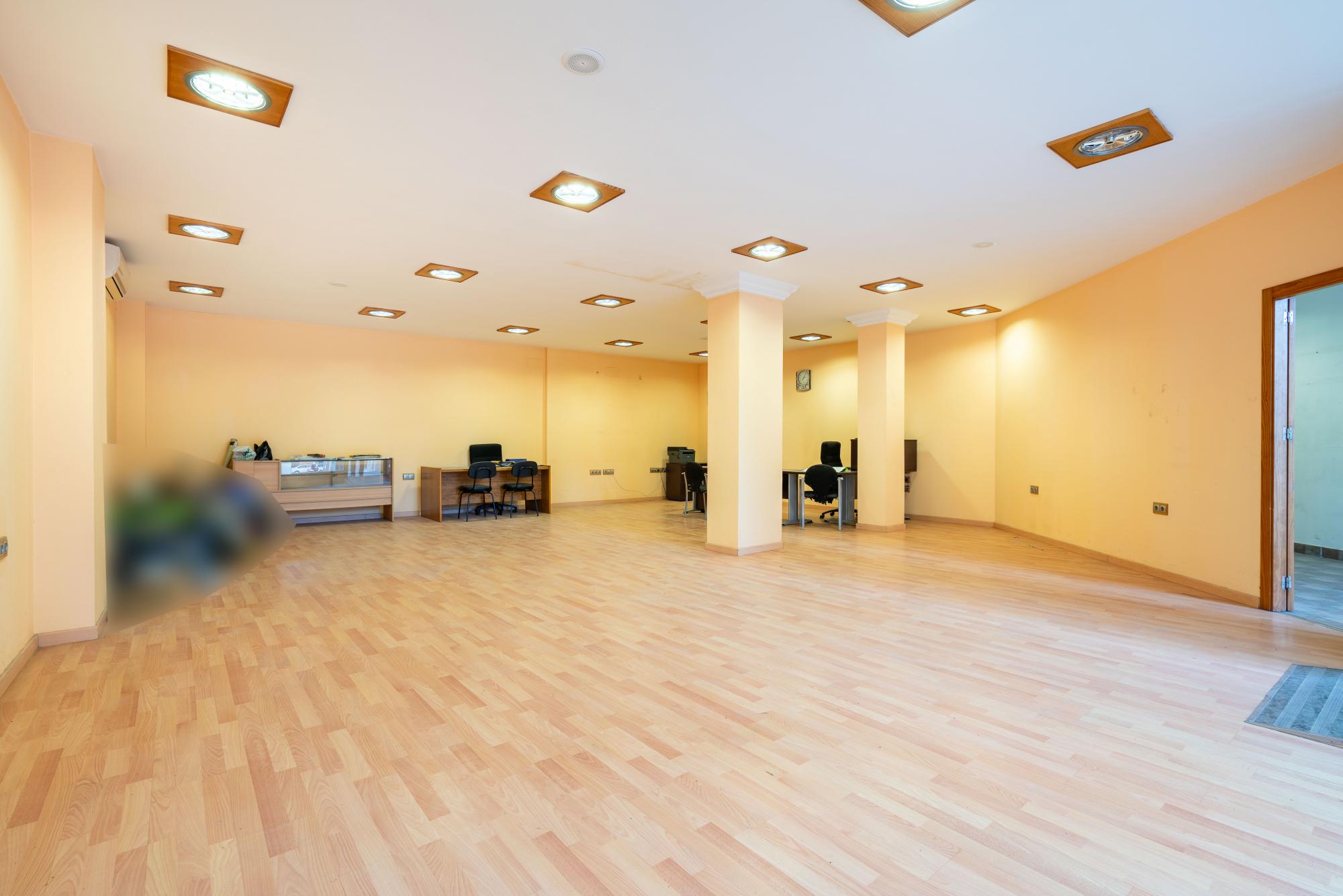 Locales-Venta-AlmerÃ­a-1026625-Foto-6