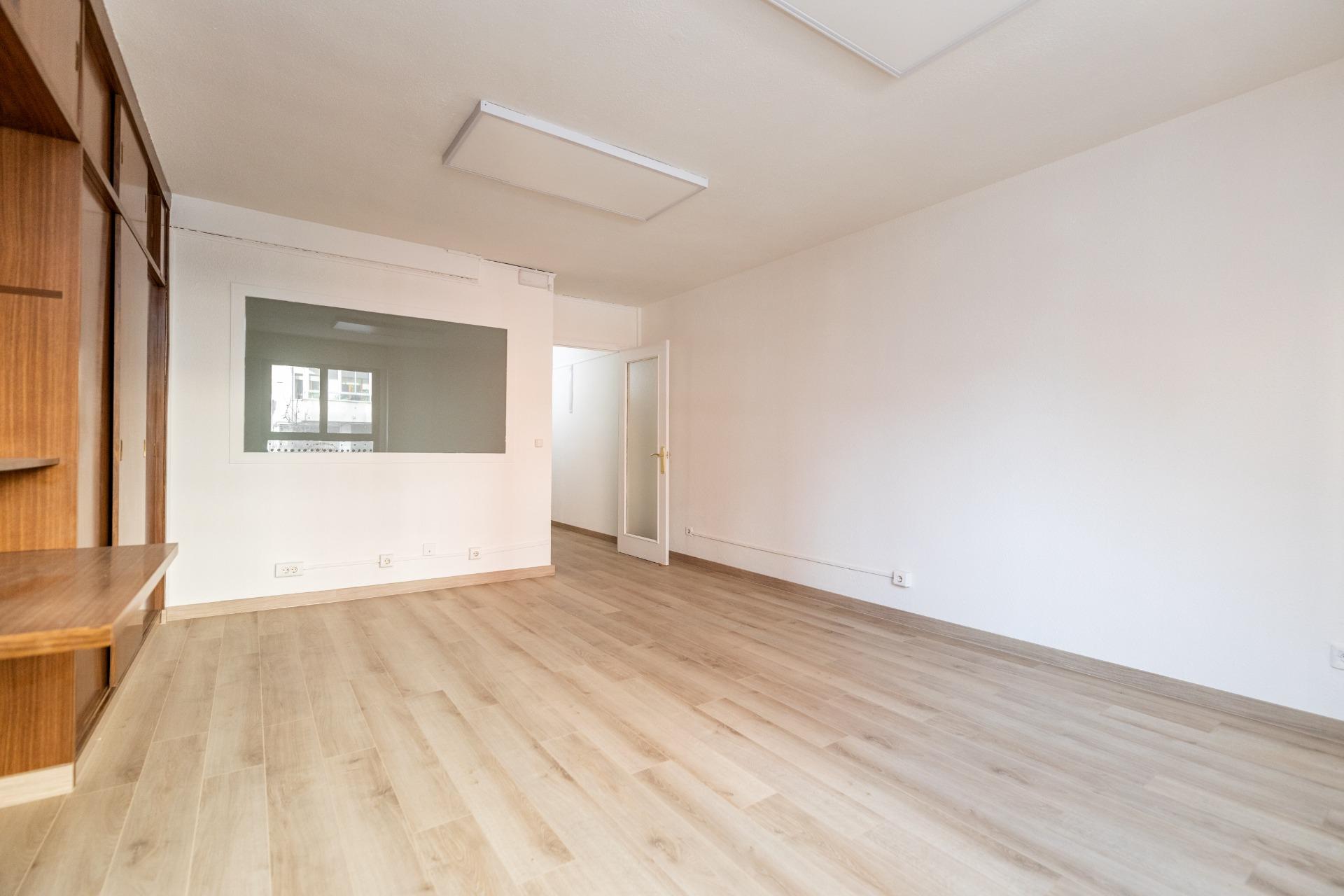 Oficinas-Venta-Valladolid-1036726-Foto-3