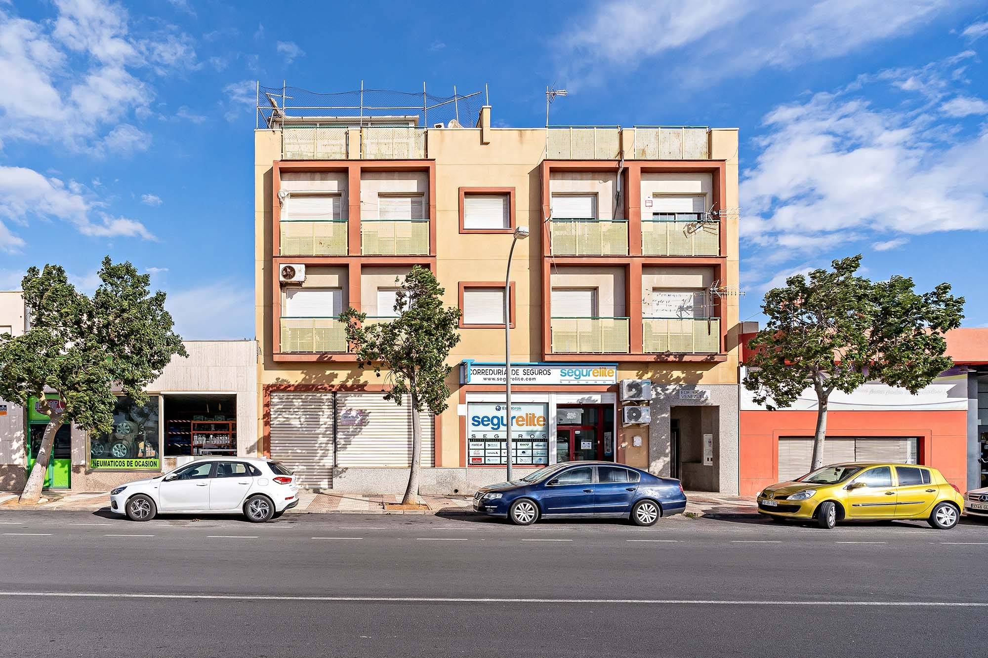 Local Comercial en venta, Roquetas de Mar