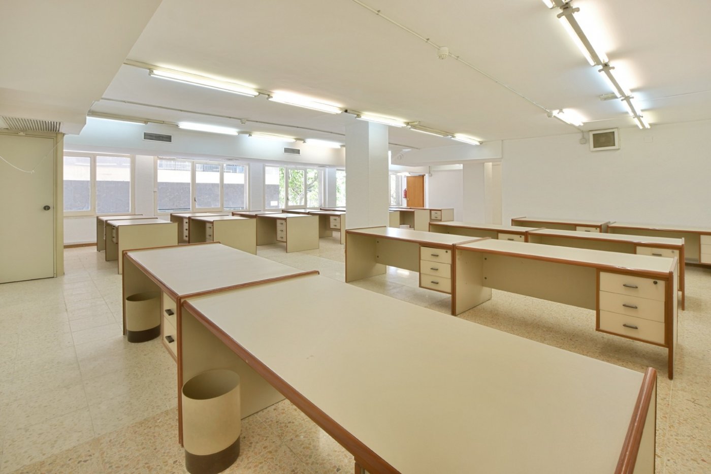 Oficinas-Venta-Barcelona-907914-Foto-4
