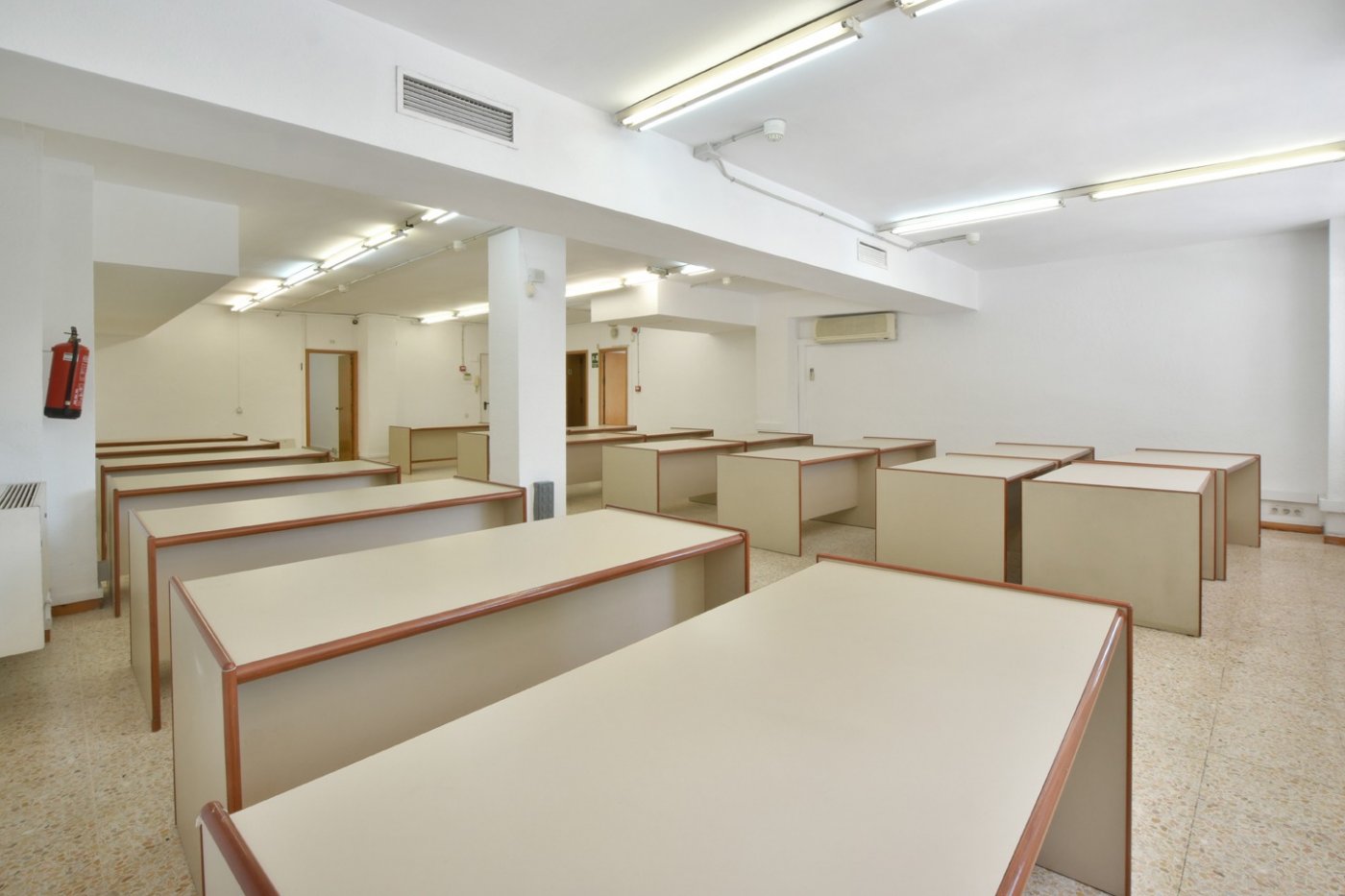 Oficinas-Venta-Barcelona-907914-Foto-9