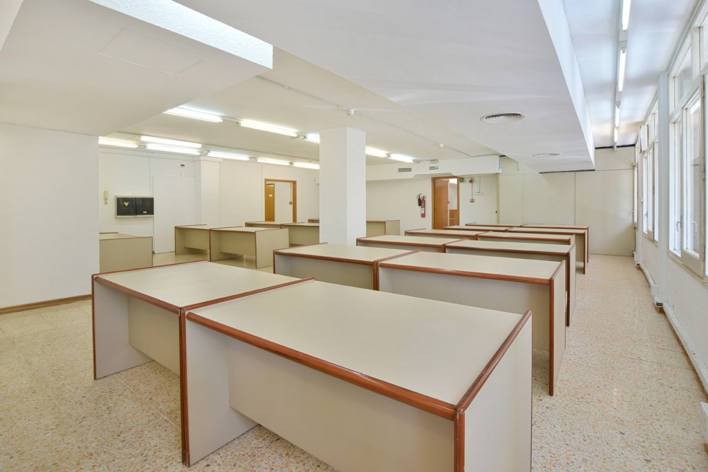 Oficinas-Venta-Barcelona-907914-Foto-11