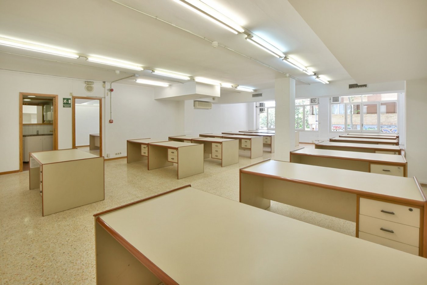 Oficinas-Venta-Barcelona-907914-Foto-20