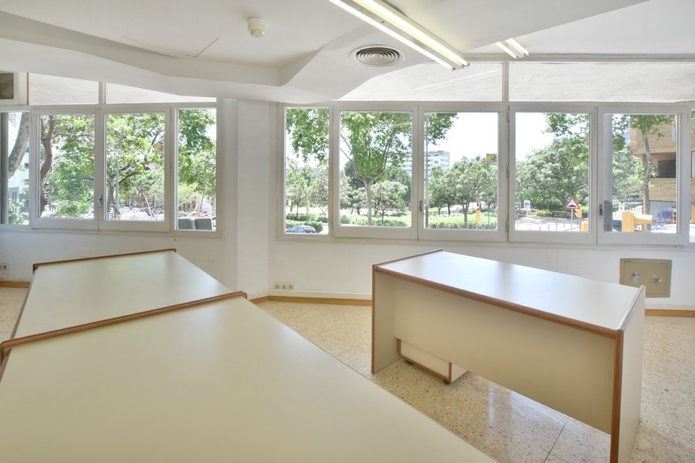 Oficinas-Venta-Barcelona-907914-Foto-30
