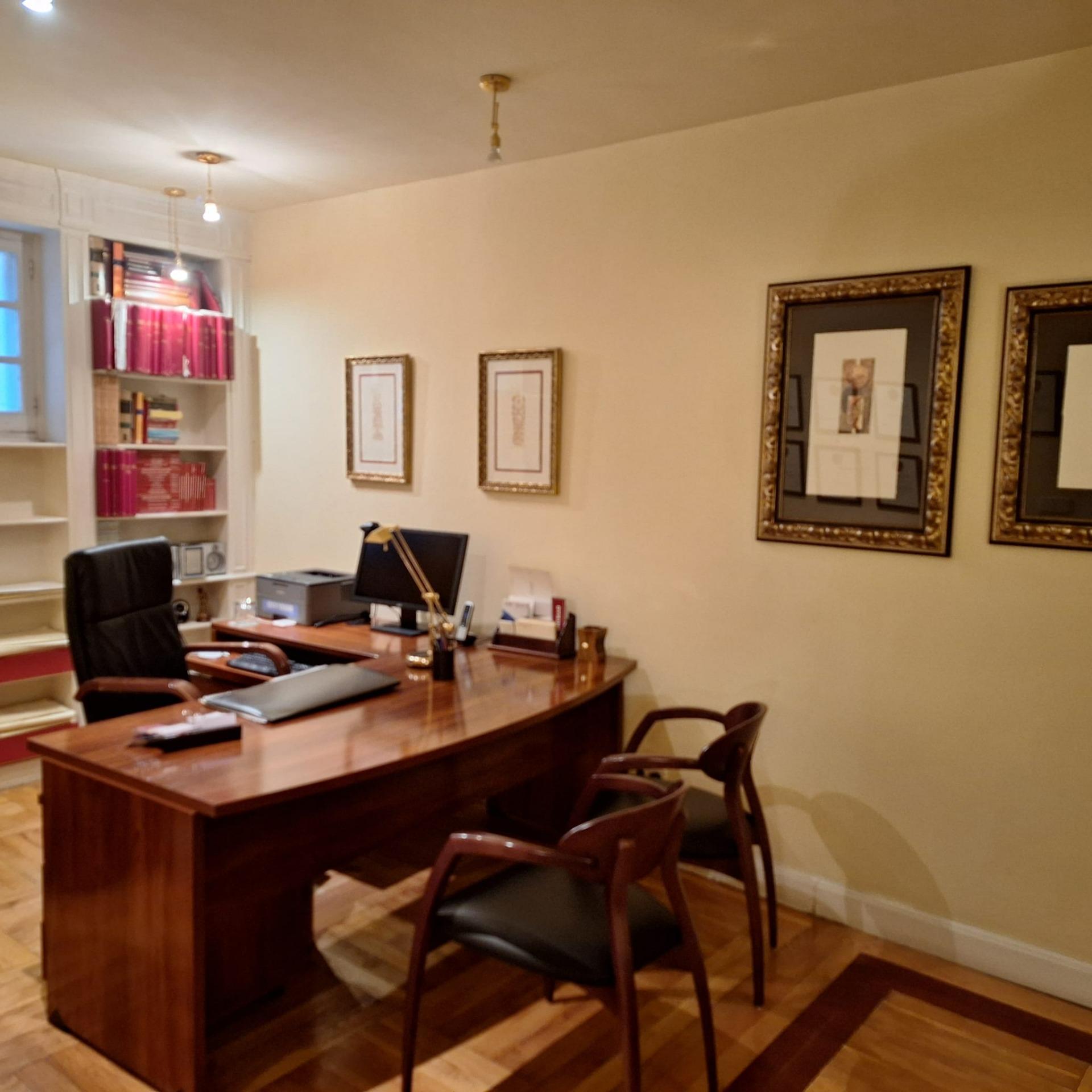 Oficinas-Alquiler-1090462