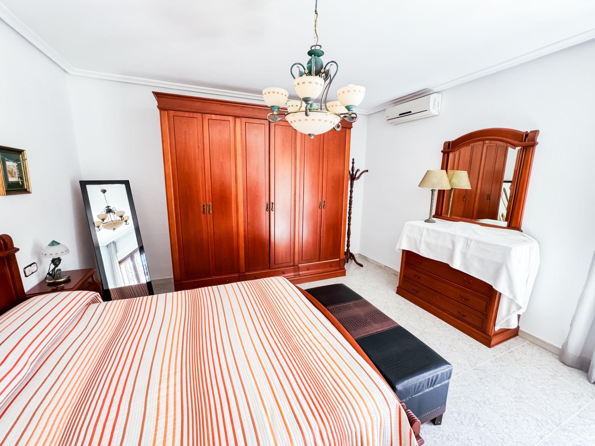 Edificio en venta en Castillejar 12/97