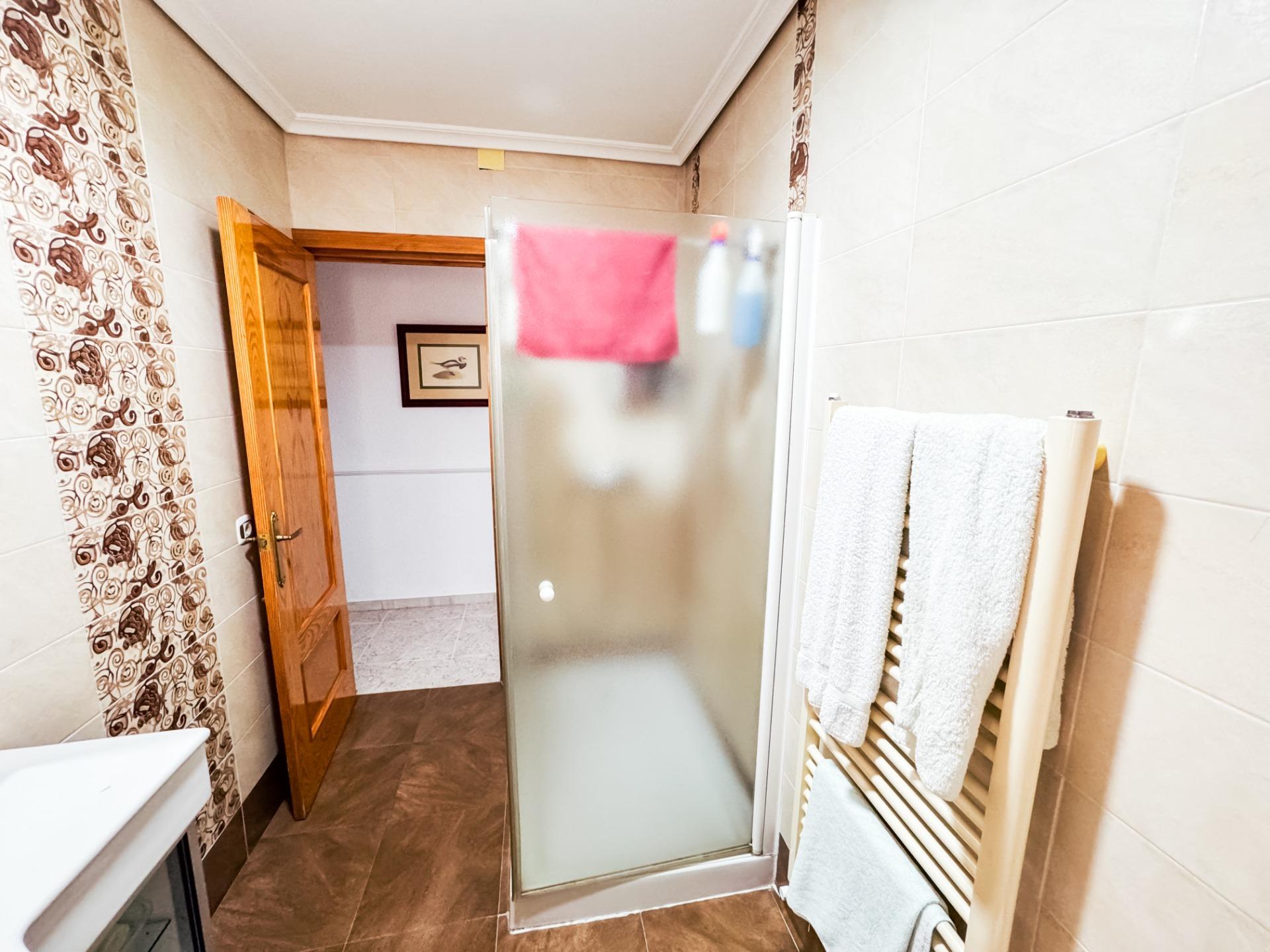 Edificio en venta en Castillejar 23/97