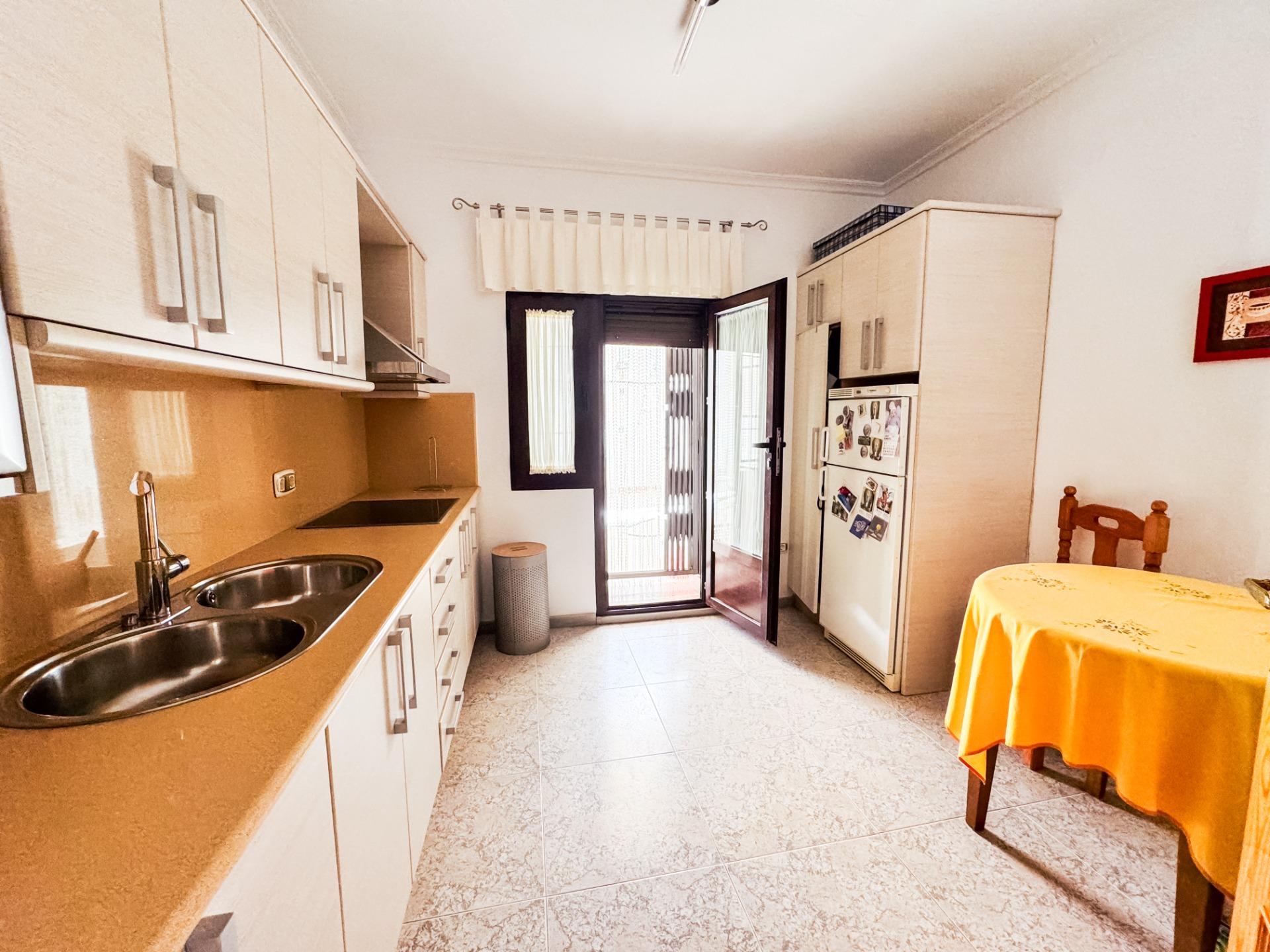 Edificio en venta en Castillejar 29/97