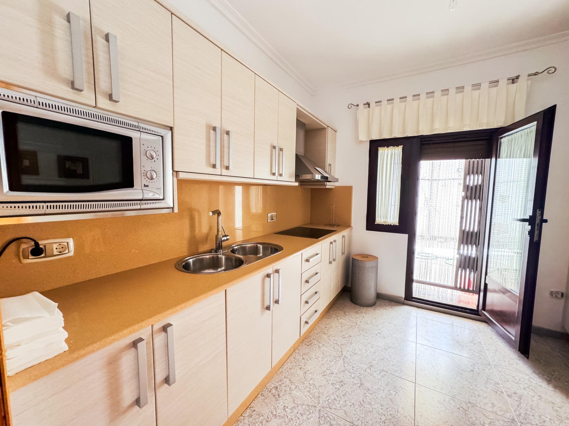Edificio en venta en Castillejar 34/97