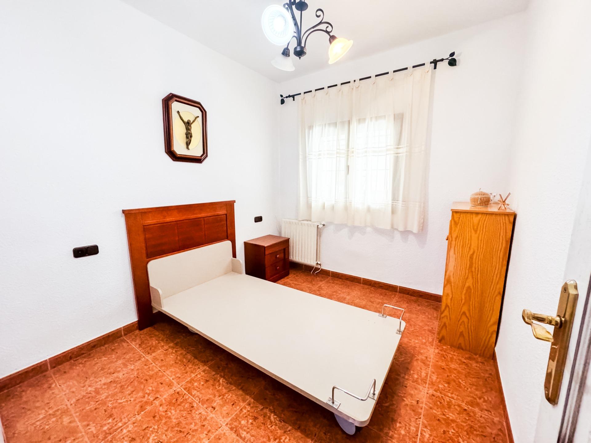 Edificio en venta en Castillejar 61/97