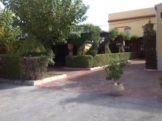 Edificio en venta en Castillejar 77/97