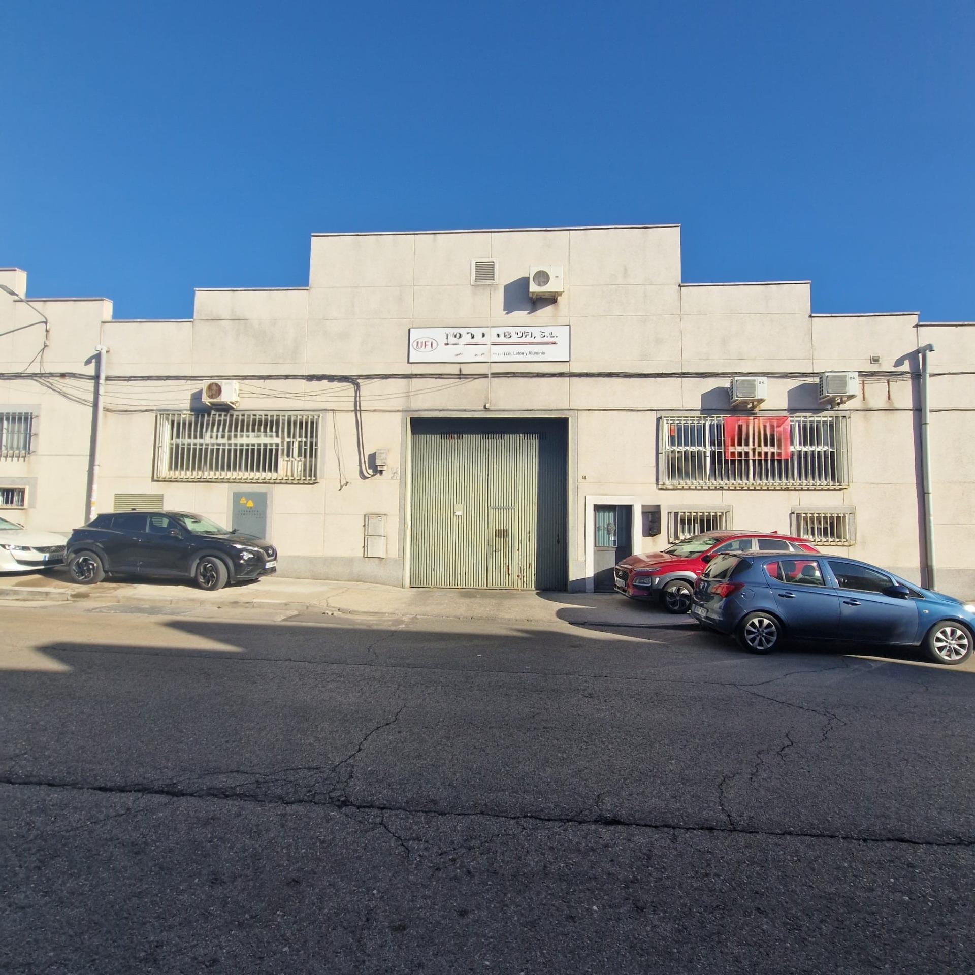 Naves-Venta-Humanes de Madrid-1421348