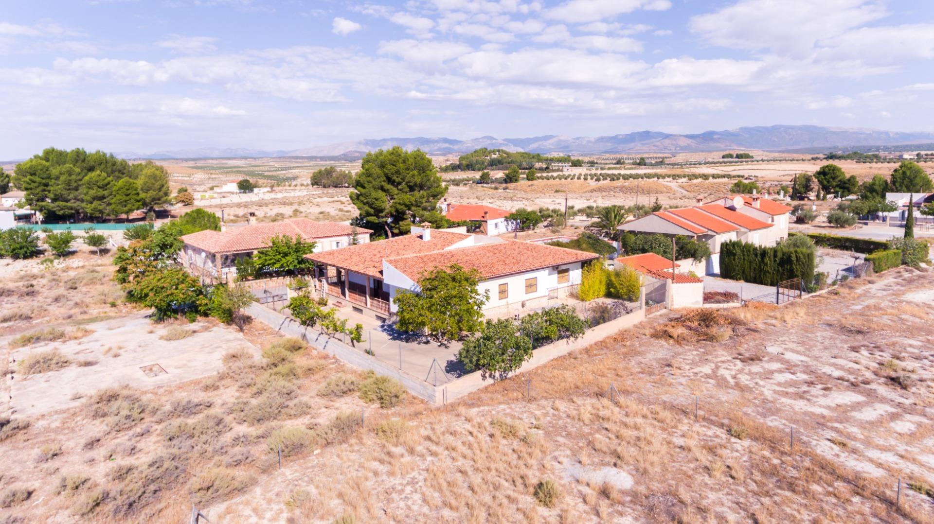Chalet individual en venta, Castilléjar, Granada