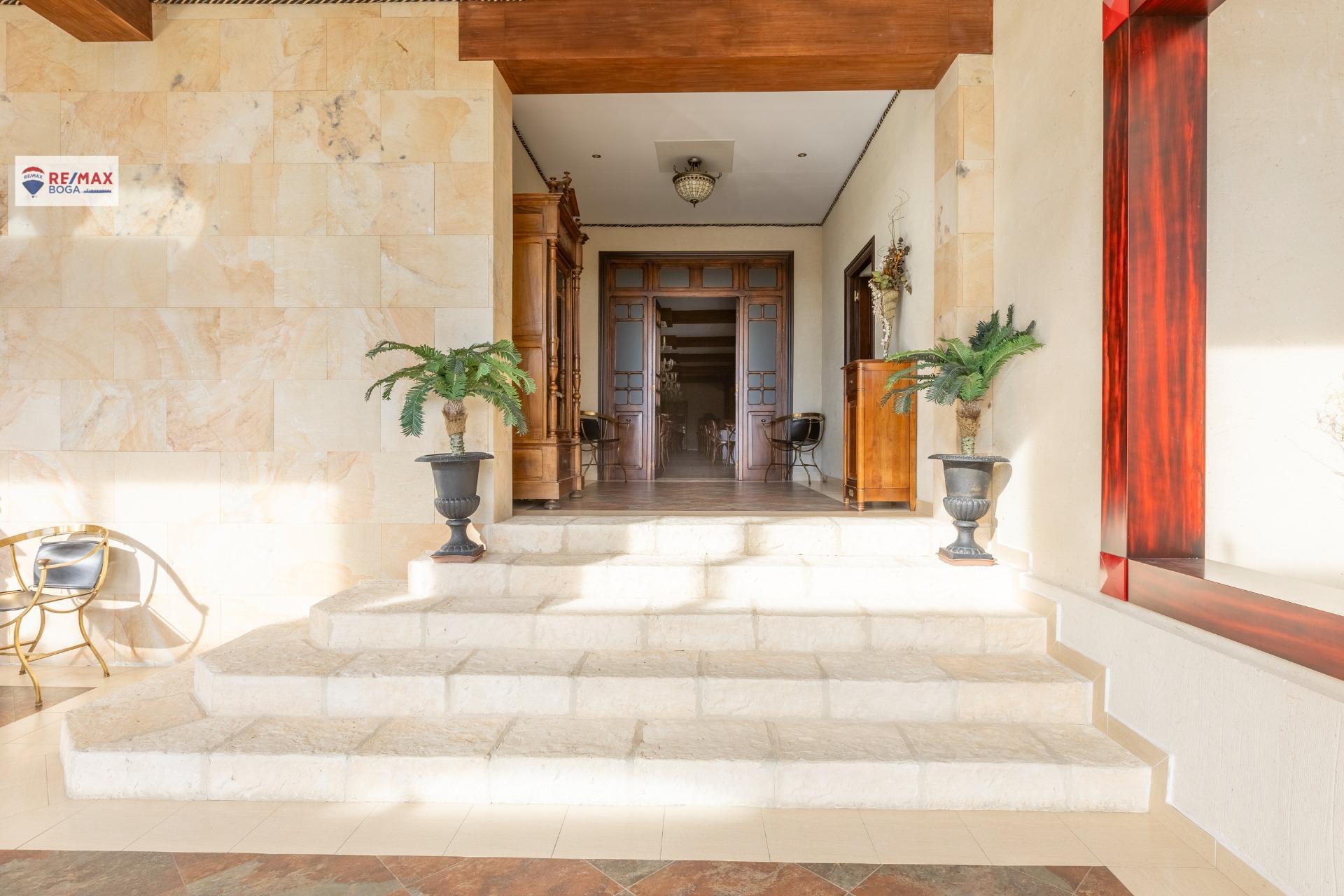 Negocios-Venta-FrÃ³mista-1428997-Foto-26