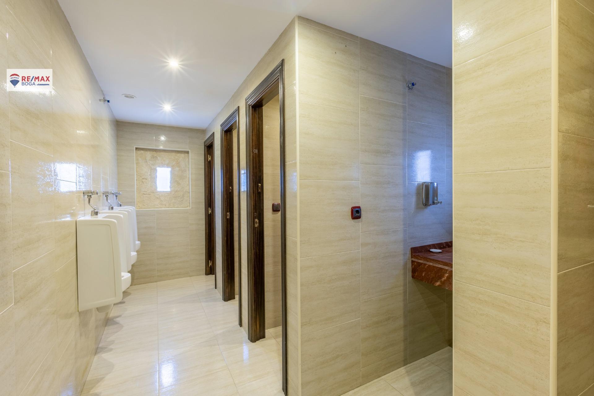 Negocios-Venta-FrÃ³mista-1428997-Foto-50