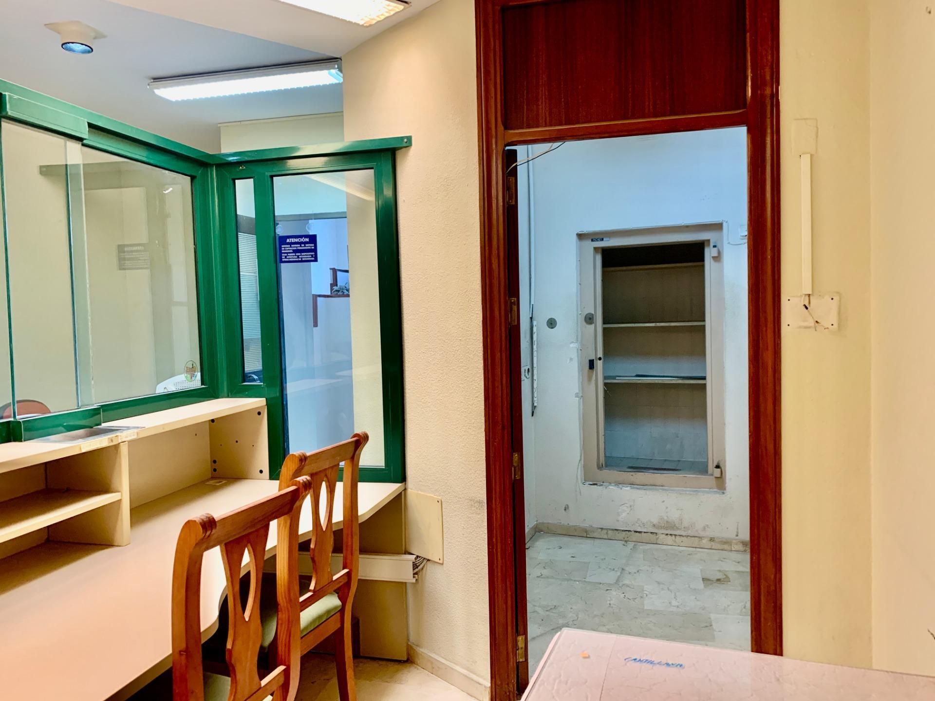 Piso en alquiler  calle S BARTOLOME, 8, Cantillana  8/22