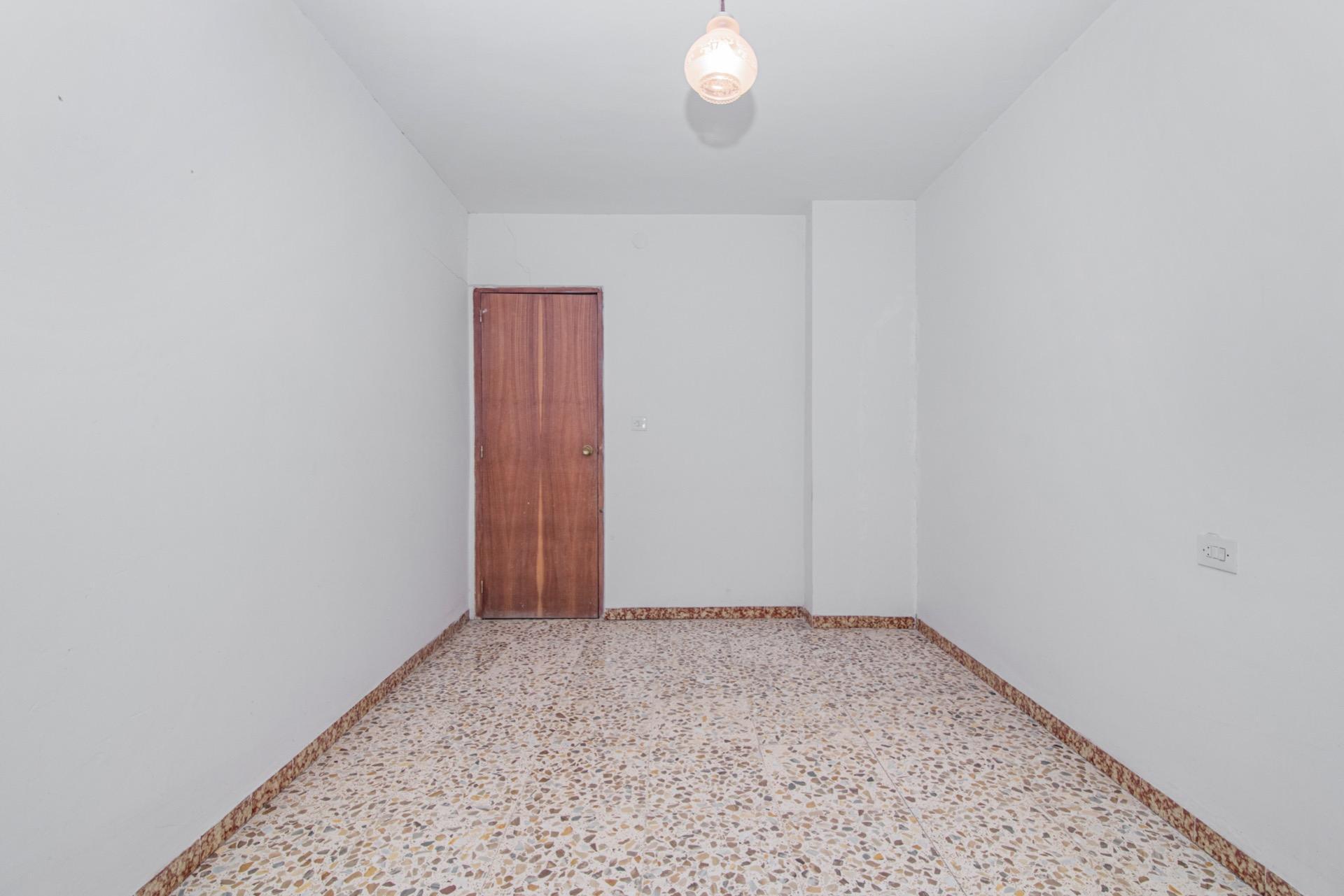 Edificios-Venta-Guadahortuna-1535614-Foto-57