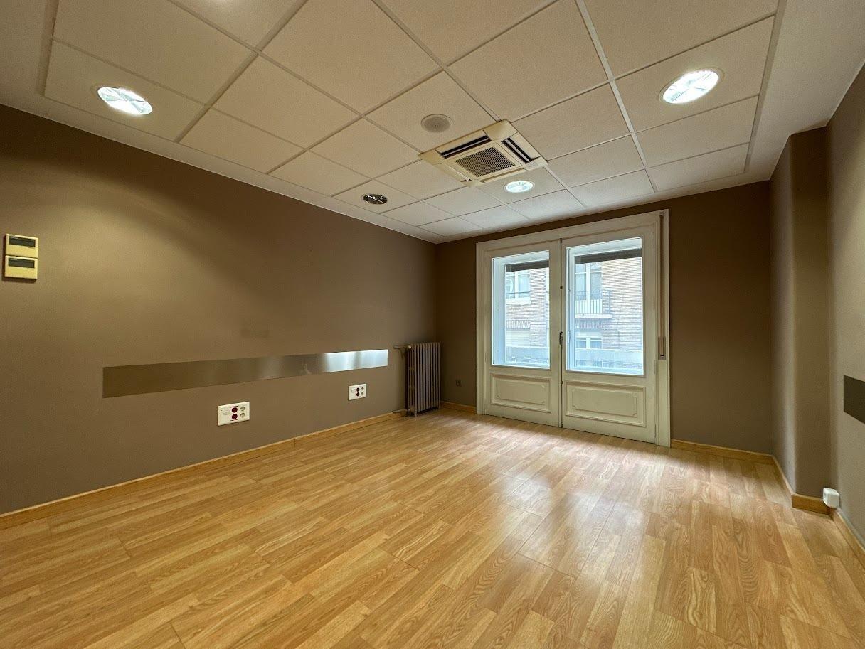 Oficinas-Alquiler-Zaragoza-2416049-Foto-8