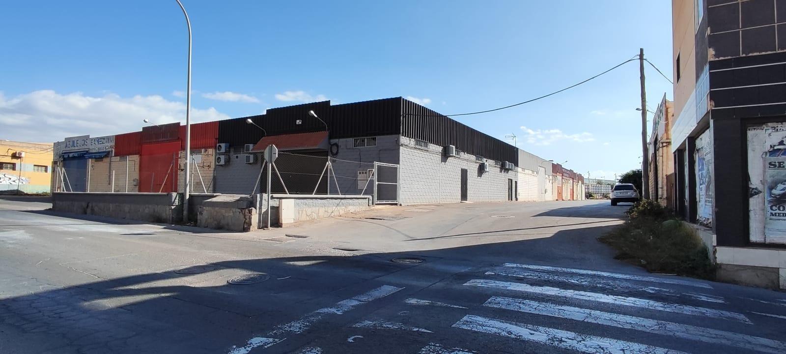 Naves-Venta-AlmerÃ­a-1711566-Foto-4