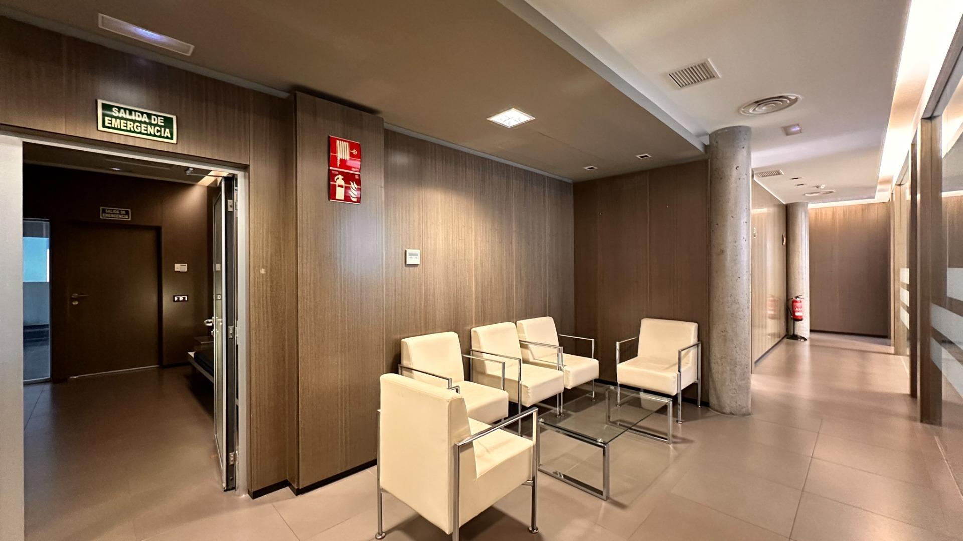 Oficinas-Alquiler-Villaviciosa de OdÃ³n-1724091-Foto-12