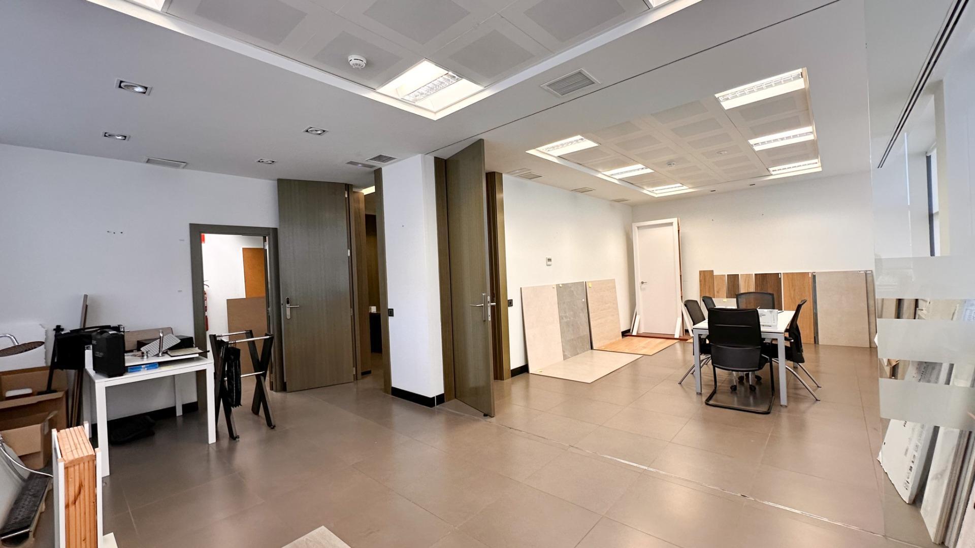Oficinas-Alquiler-Villaviciosa de OdÃ³n-1724091-Foto-16