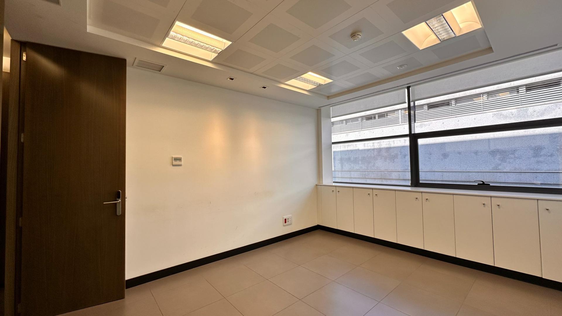 Oficinas-Alquiler-Villaviciosa de OdÃ³n-1724091-Foto-32