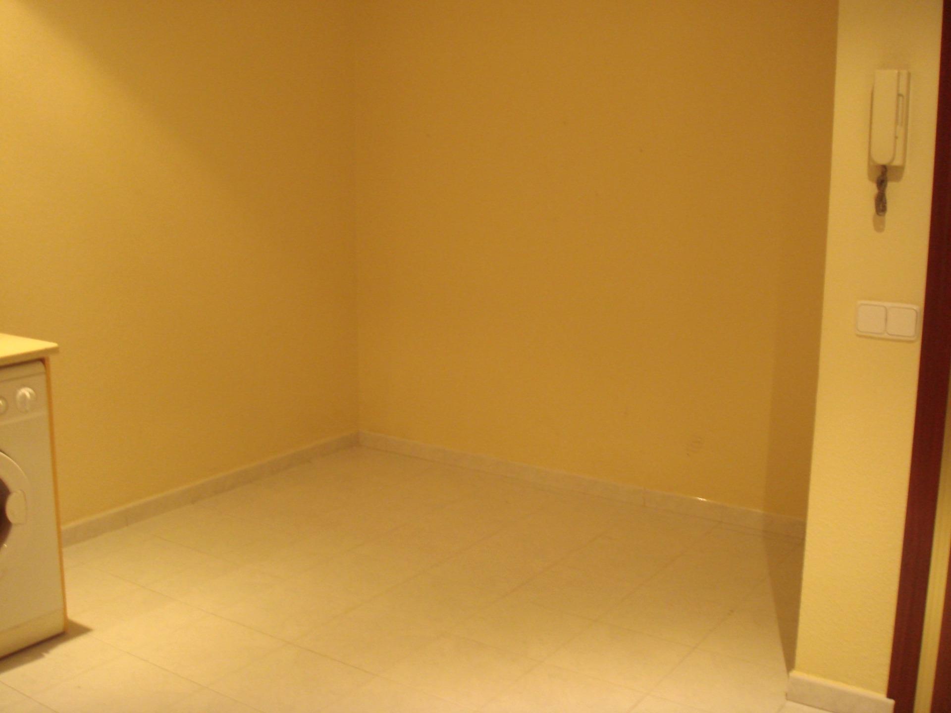 Piso en venta  calle SAN EMILIO, Madrid  1/1