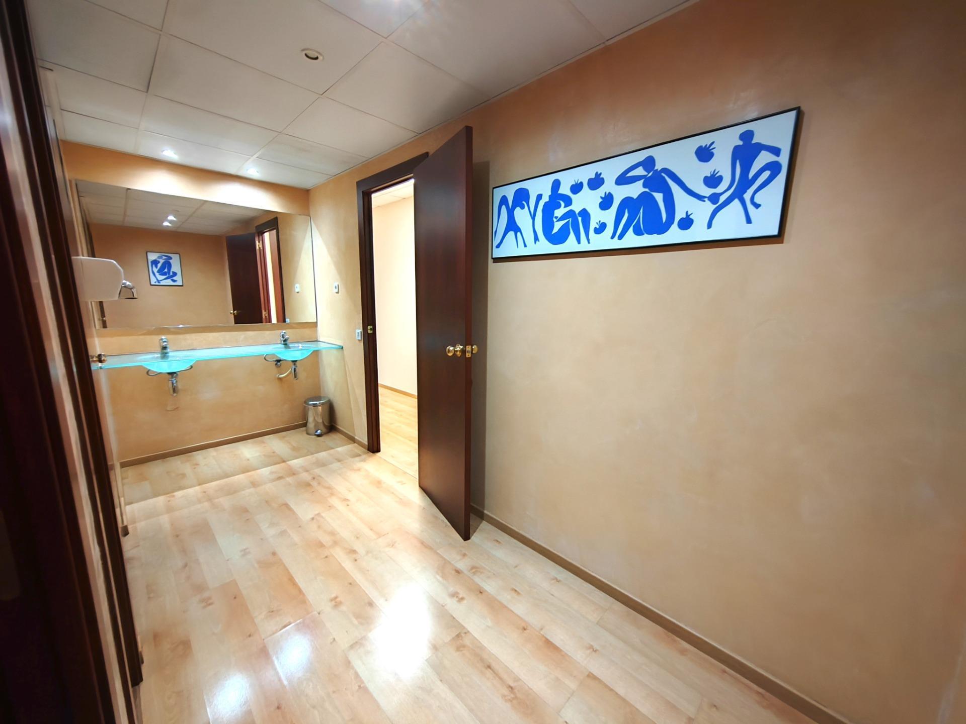 Oficinas-Venta-Barcelona-1748248-Foto-27