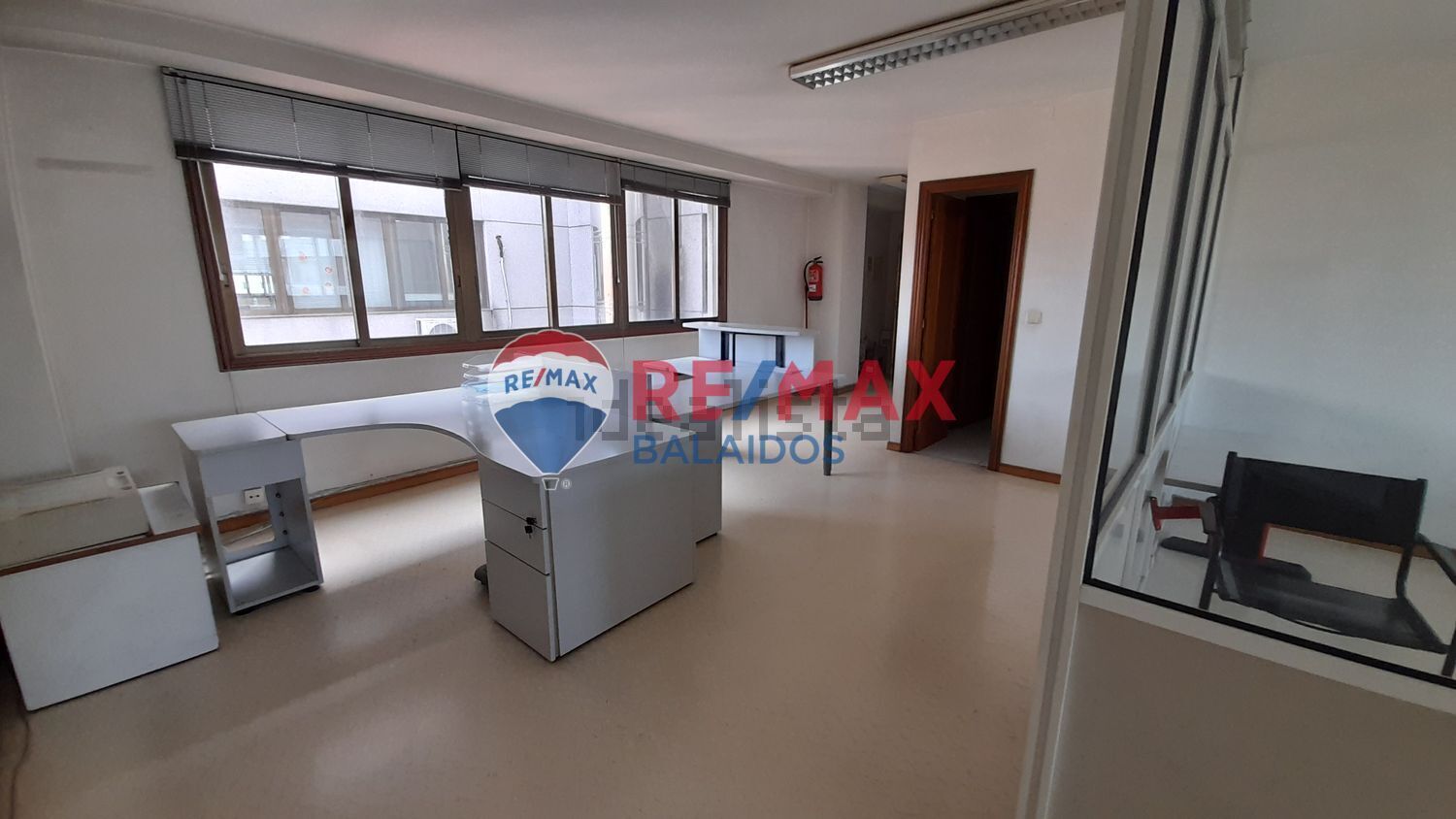 Oficina en alquiler  Vigo  2/23