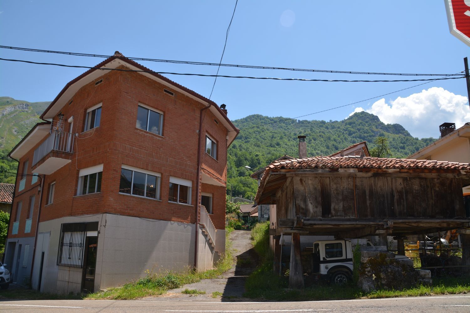 Chalet adosado en venta, Oseja de Sajambre