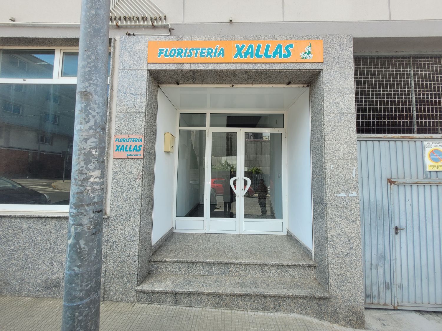 Oficina en alquiler  Santa Comba  14/33
