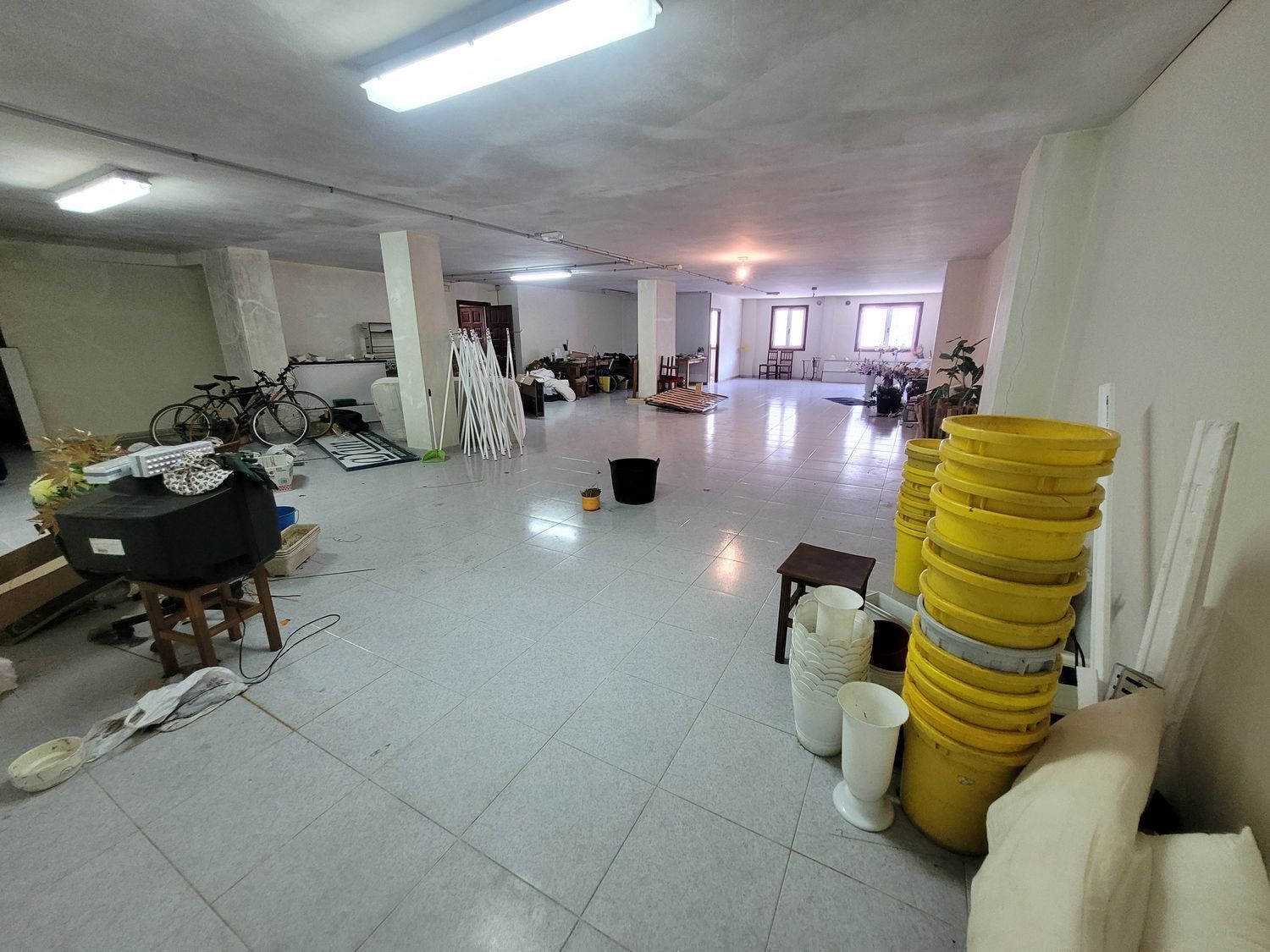 Oficina en alquiler  Santa Comba  33/33