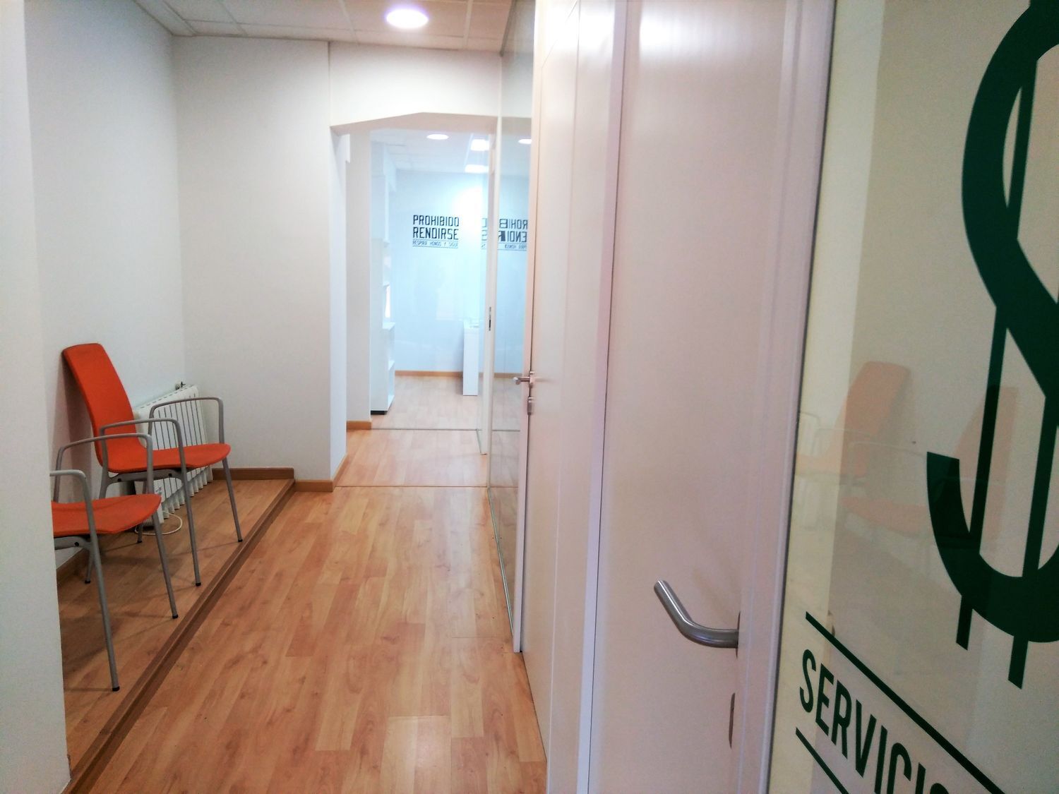 Oficina en alquiler  A Coruña  8/18