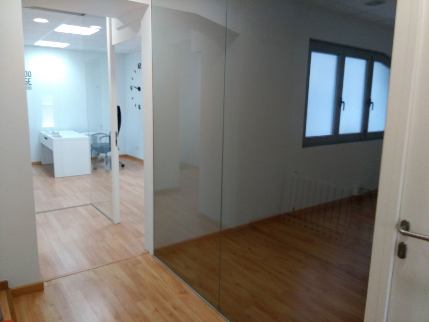 Oficina en alquiler  A Coruña  9/18