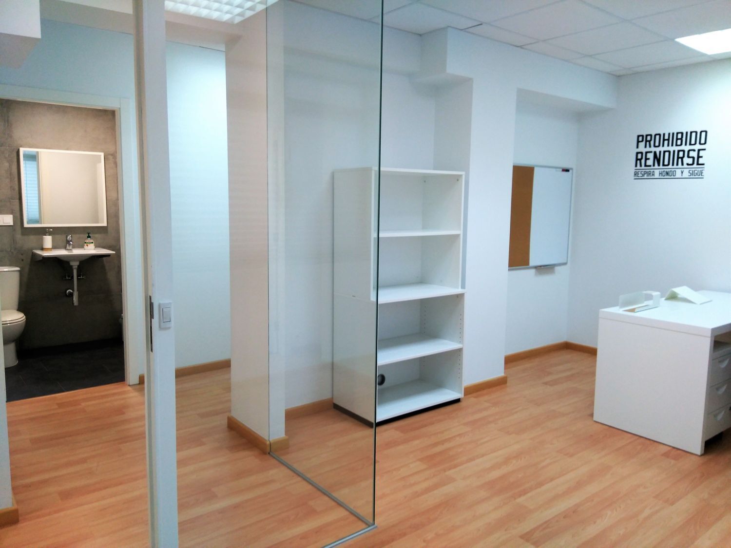 Oficina en alquiler  A Coruña  14/18
