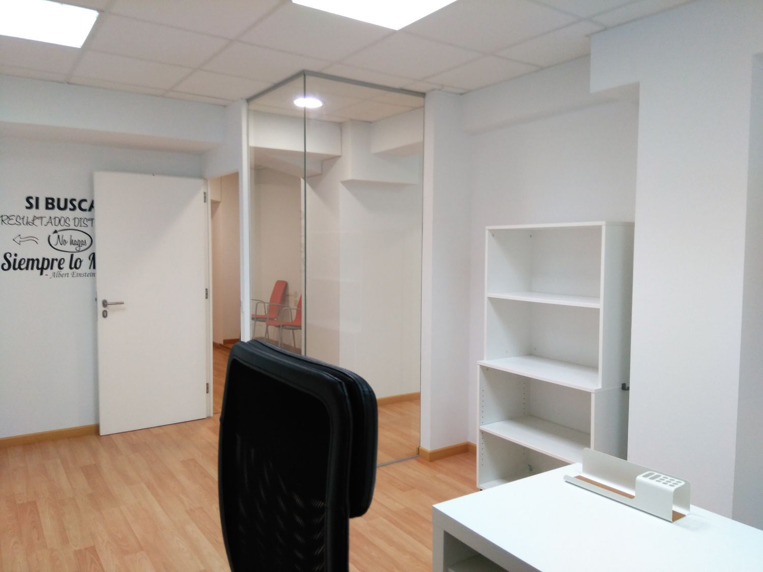 Oficina en alquiler  A Coruña  15/18