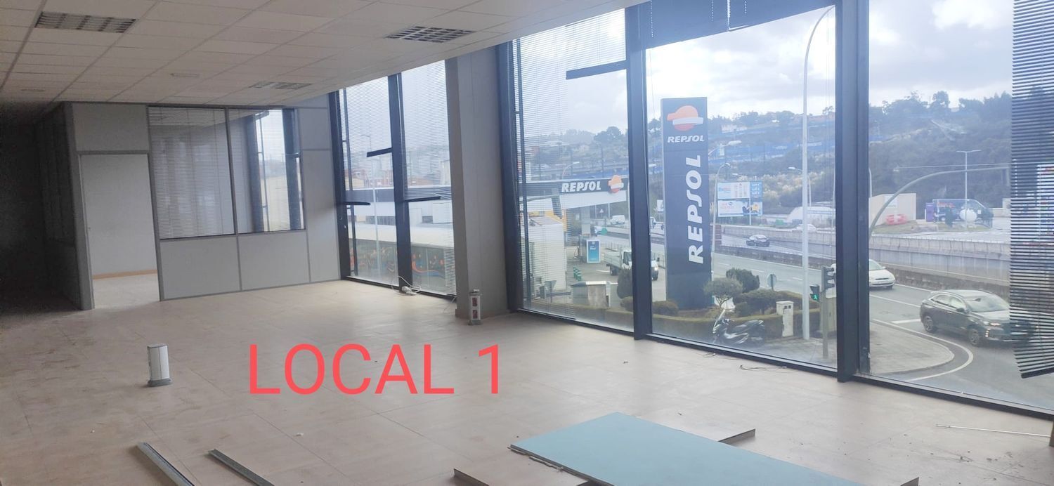 Oficina en alquiler  A Coruña  2/18