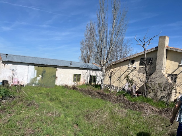 Naves-Venta-Vecinos-1865618-Foto-11