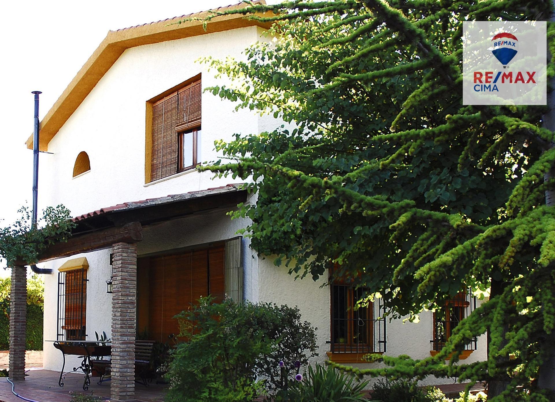 Chalet individual en venta, Baza, Granada
