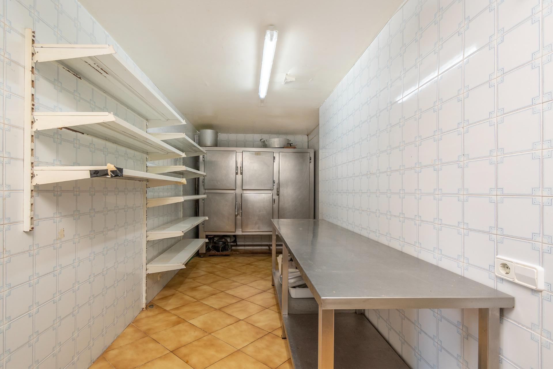 Negocios-Venta-SantanyÃ­-1905087-Foto-16