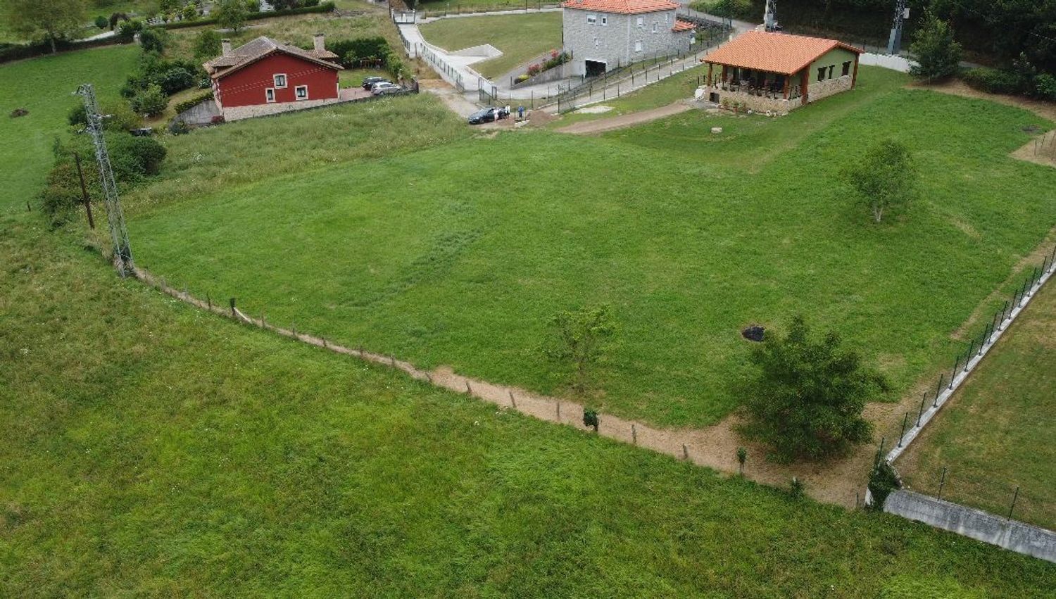 Suelo en venta, Pola de Siero, Asturias