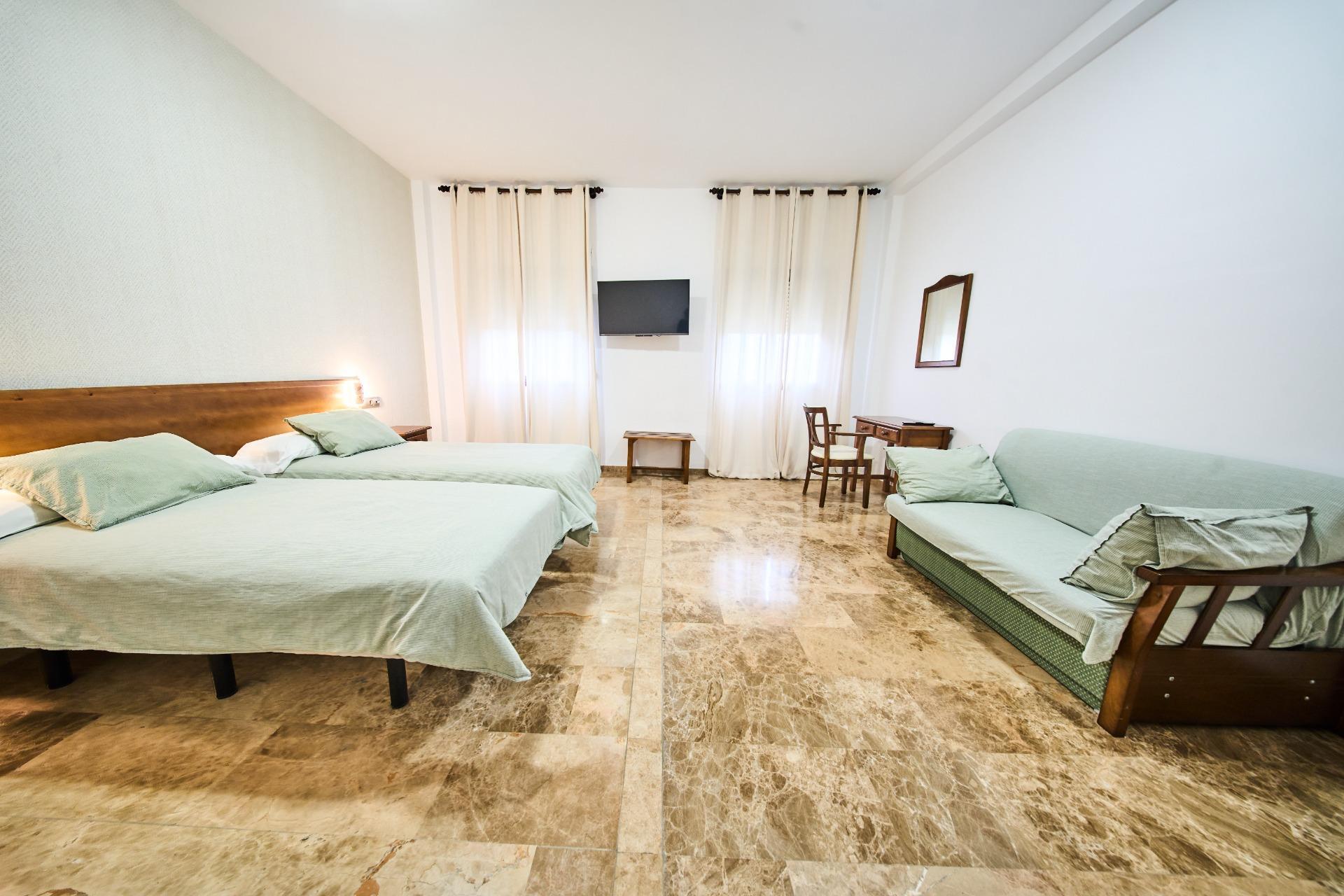 Edificio en venta  Quesada  25/76
