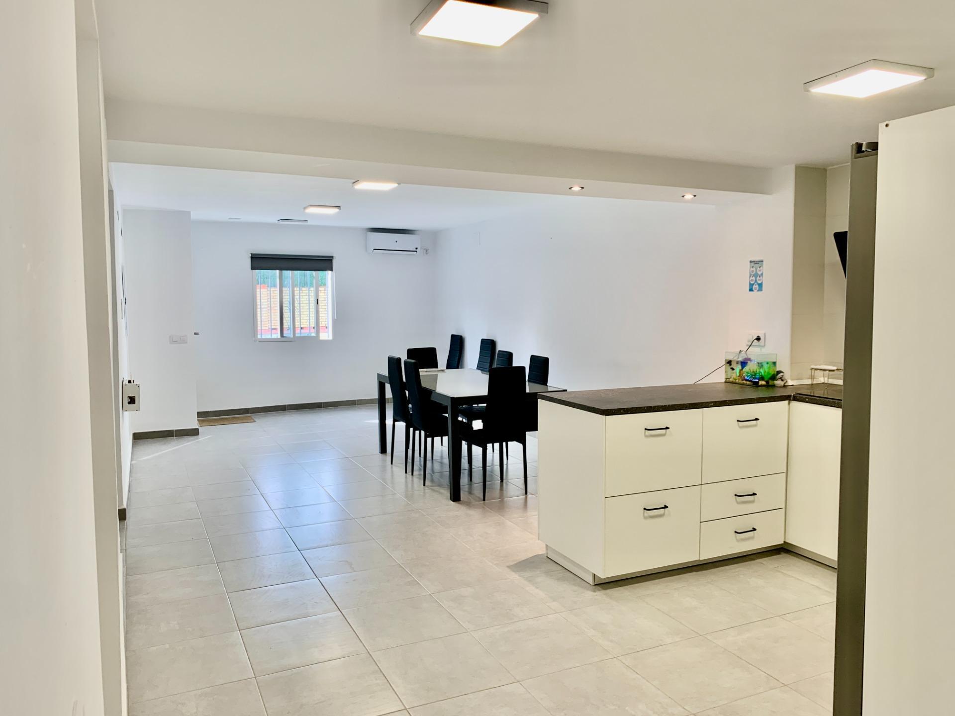 Edificio en venta en Villanueva del Rio y Minas 6/96