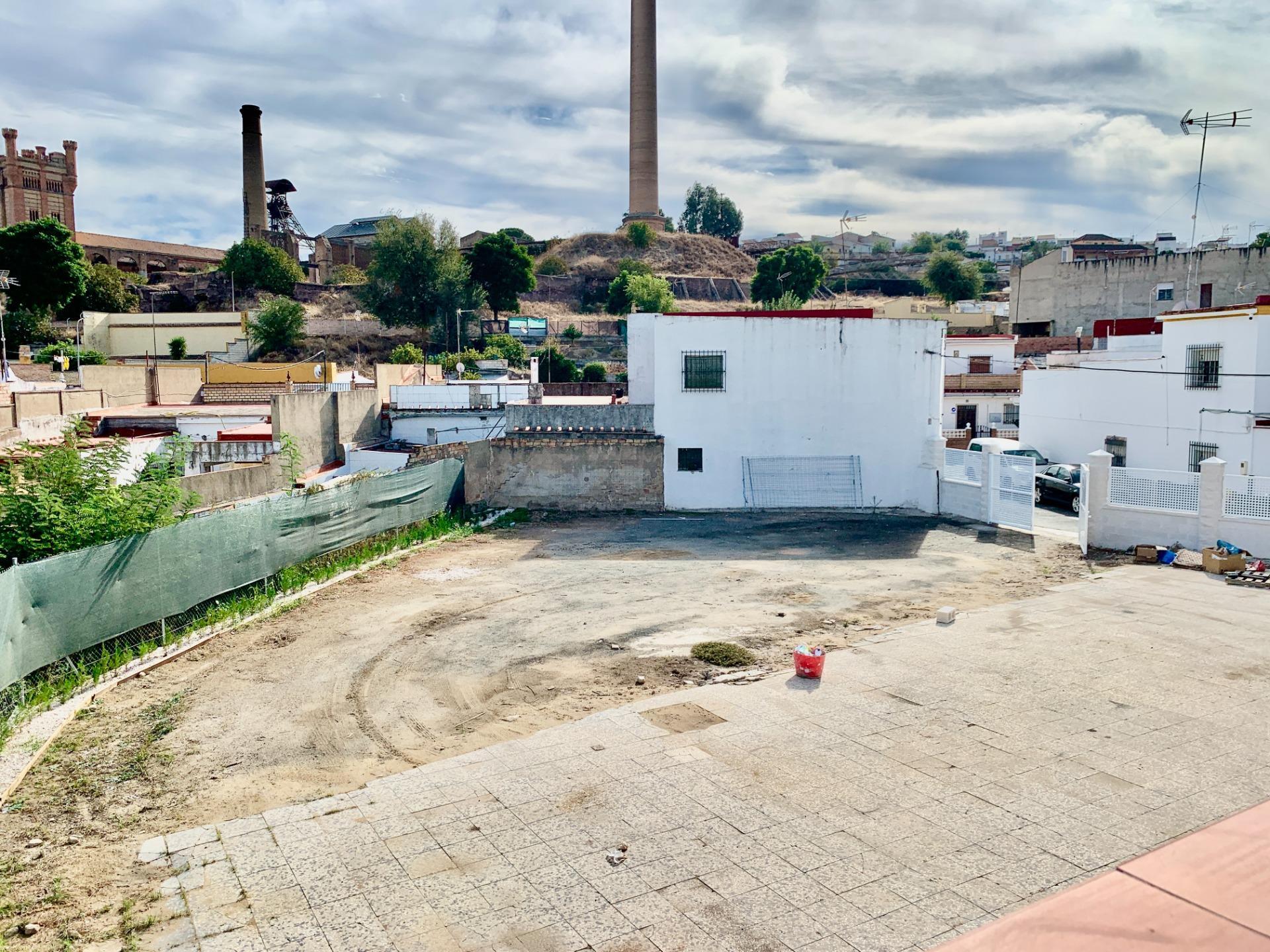 Edificio en venta en Villanueva del Rio y Minas 26/96