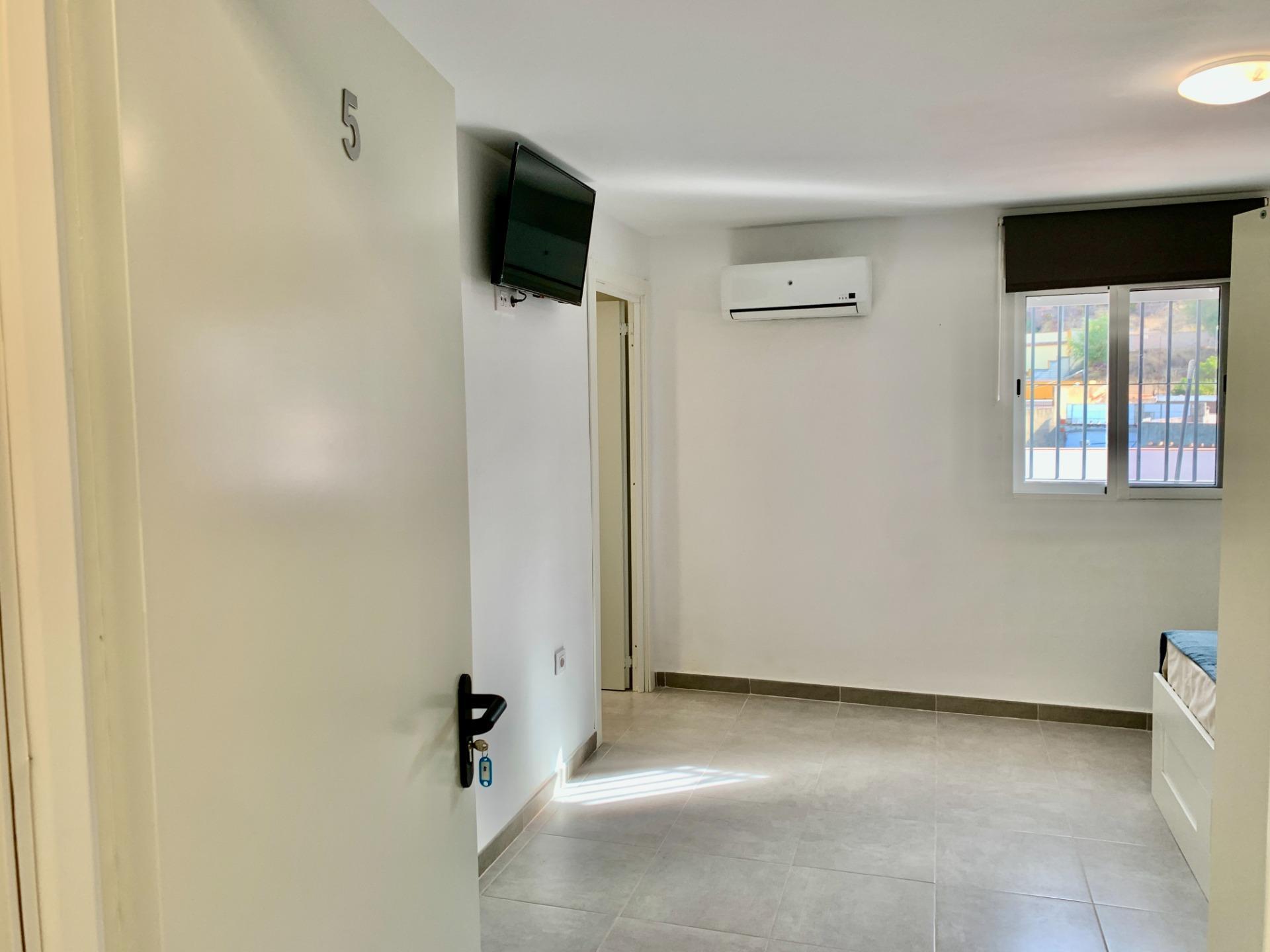 Edificio en venta en Villanueva del Rio y Minas 32/96