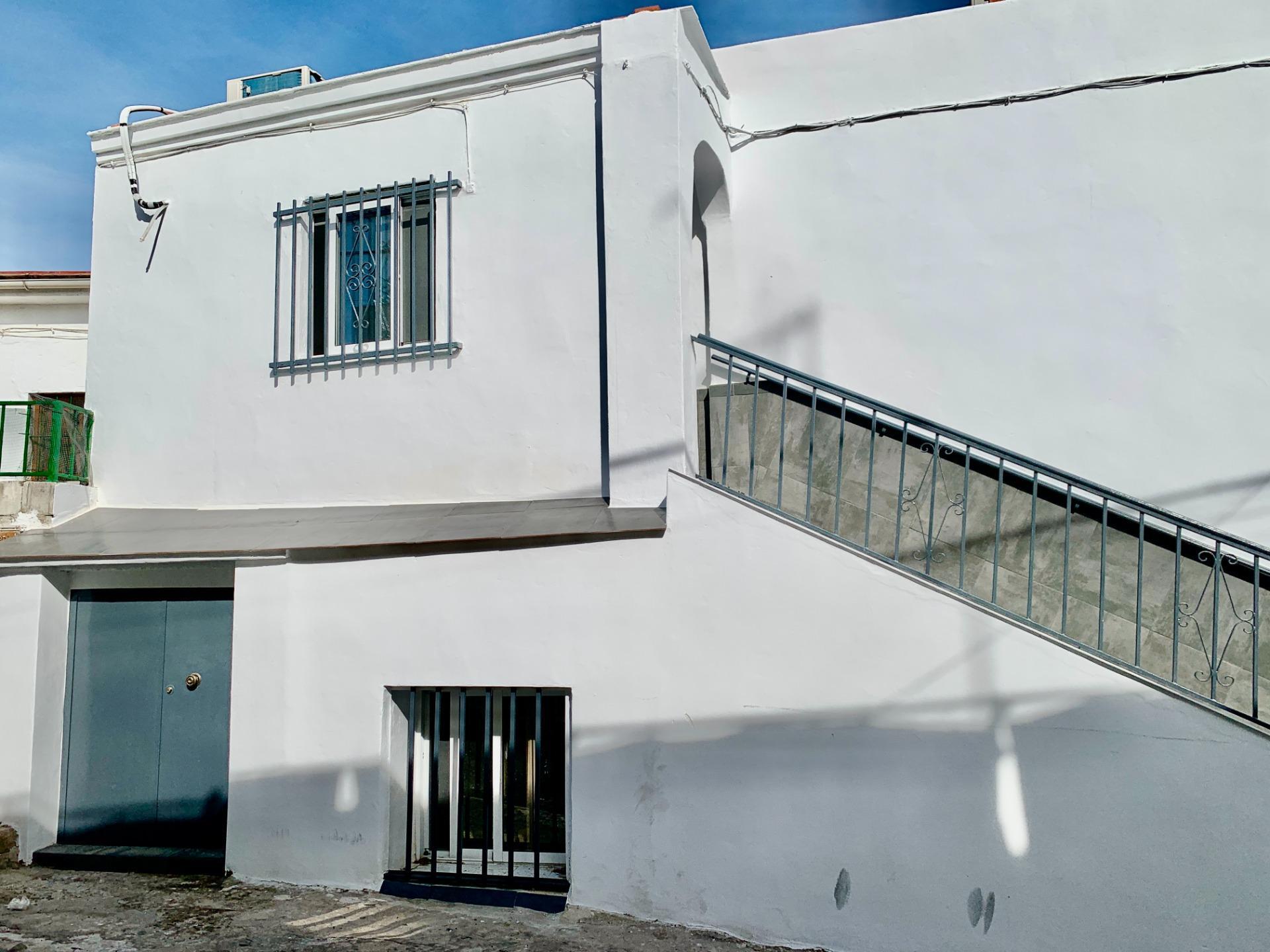 Edificio en venta en Villanueva del Rio y Minas 55/96