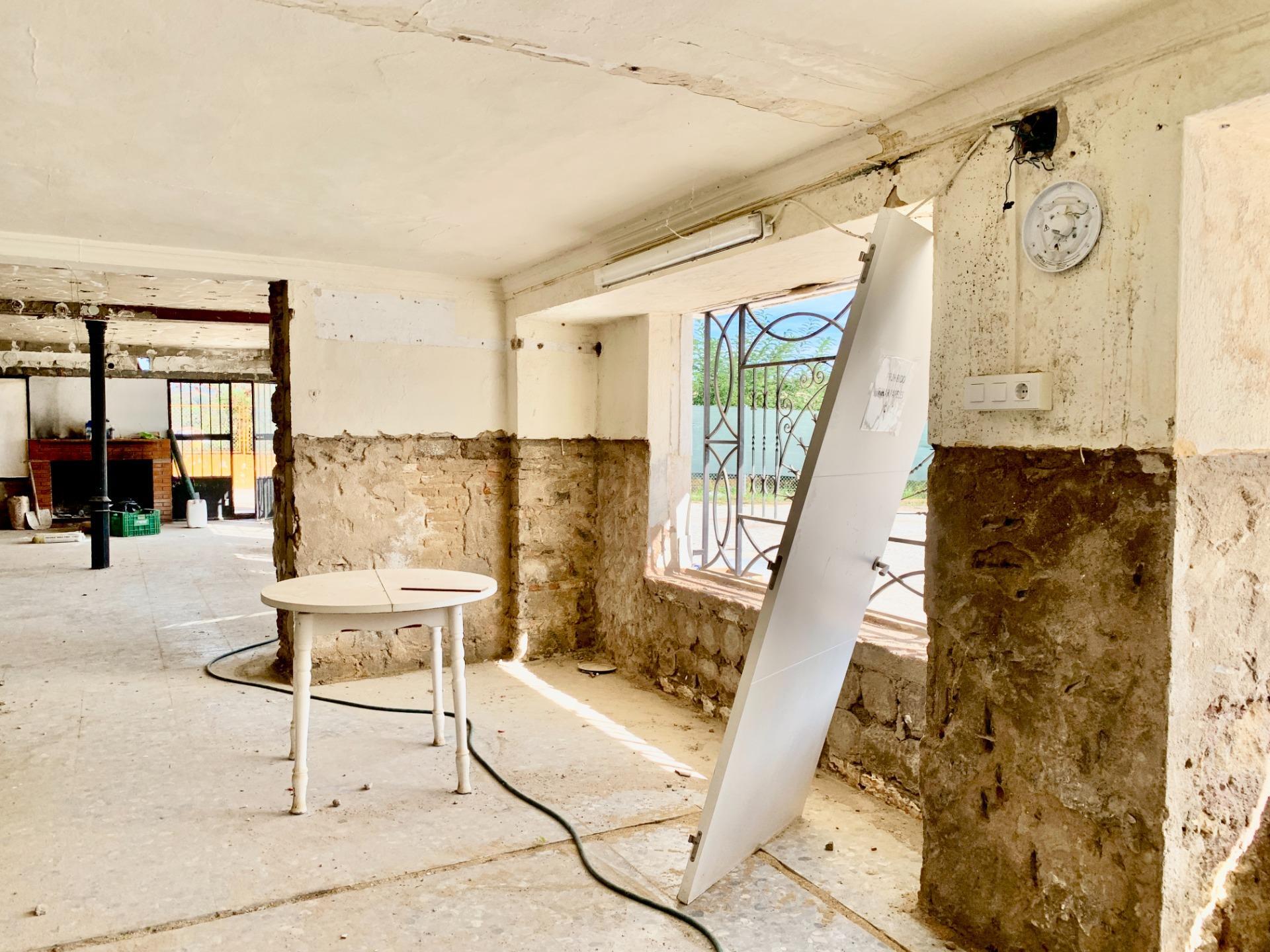 Edificio en venta en Villanueva del Rio y Minas 77/96
