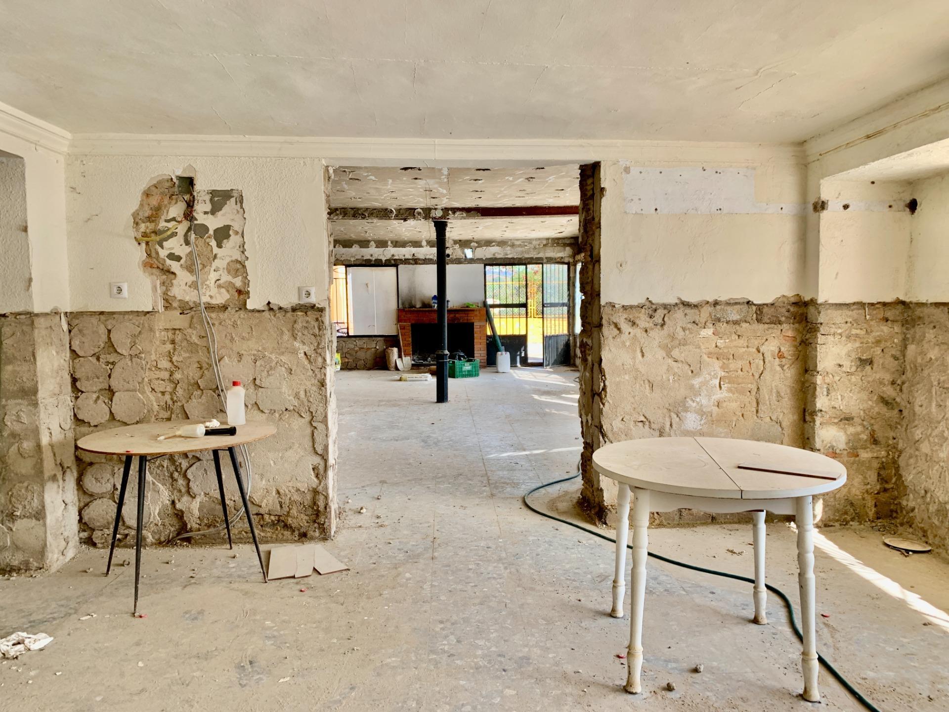 Edificio en venta en Villanueva del Rio y Minas 78/96